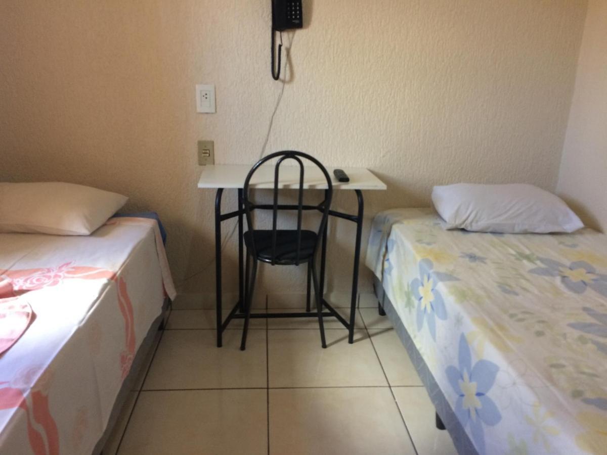 Rosa'S Hotel Толедо Экстерьер фото